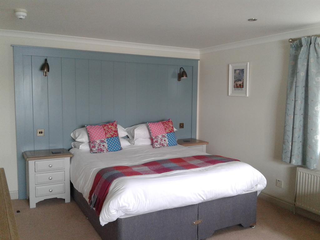 The Edgcumbe Arms Bed & Breakfast Torpoint Exterior photo